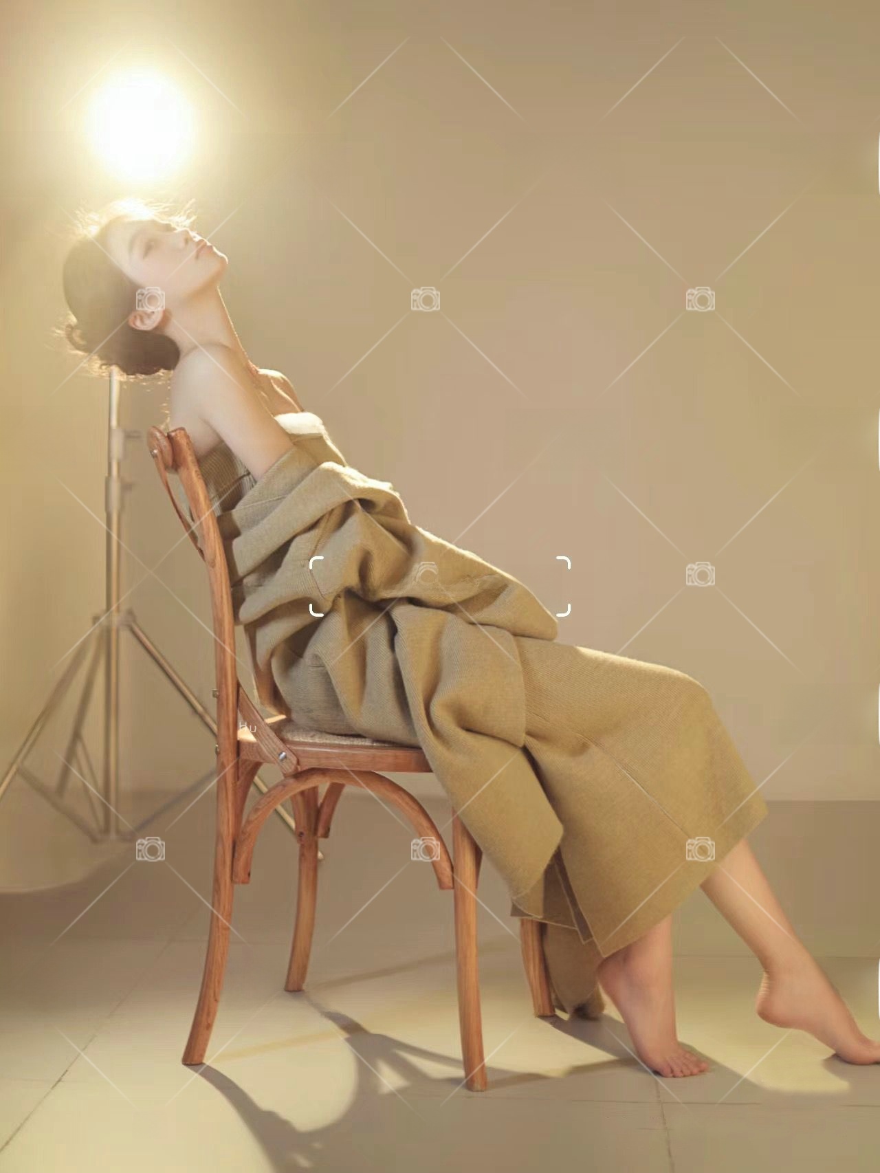 สตูดิโอถ่ายภาพบุคคลแนวศิลปะ สไ - Photography Lighting Mood บทวิจารณ์และราคา